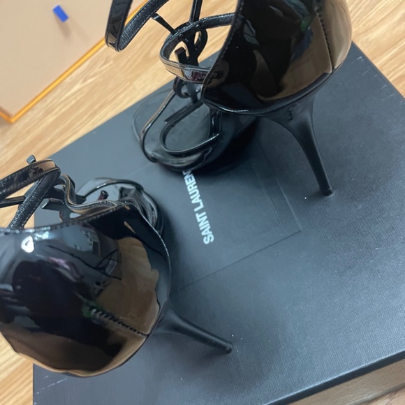 COPY - YSL Yves Saint Laurent Heels - Picture 8 of 10